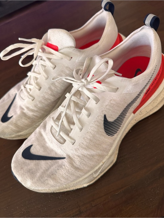 Nike Other - Nike Men’s Invincible 3 Navy/ Red Glow Size 12